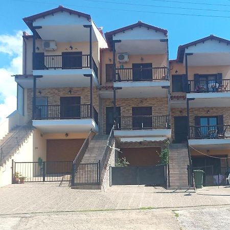 Apartament Μεζονετα Nea Roda Zewnętrze zdjęcie