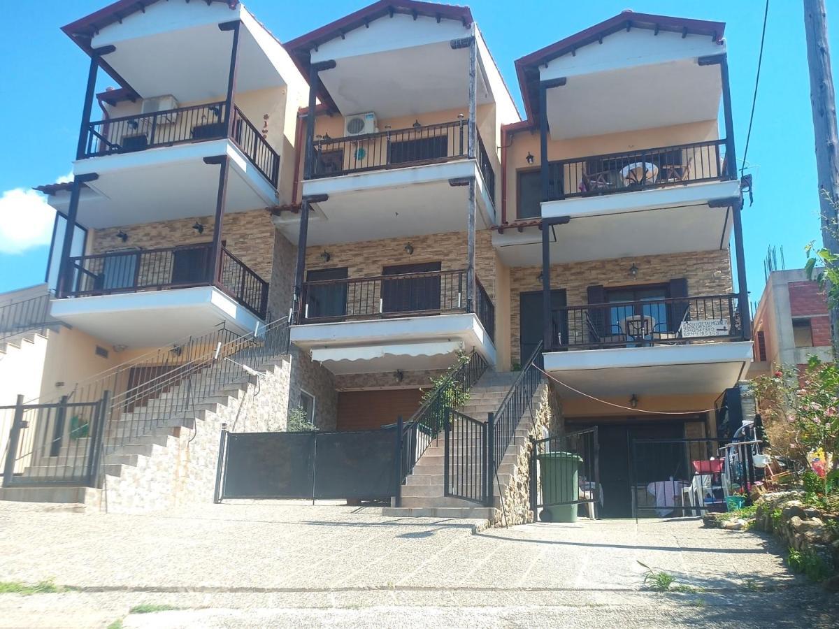 Apartament Μεζονετα Nea Roda Zewnętrze zdjęcie