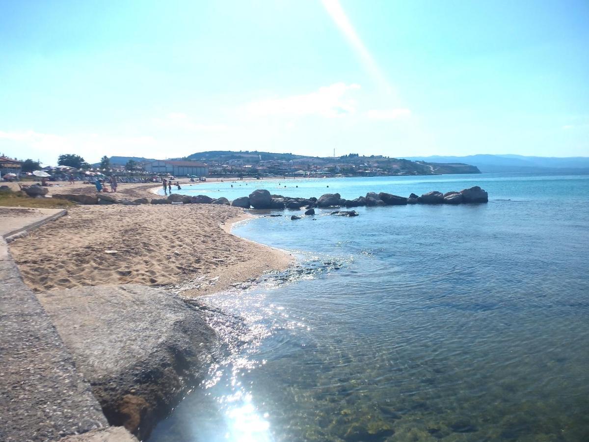 Apartament Μεζονετα Nea Roda Zewnętrze zdjęcie
